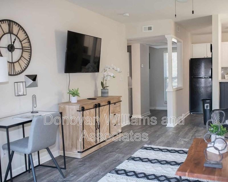2219 Kilborne Dr #D - Photo 3 of 31