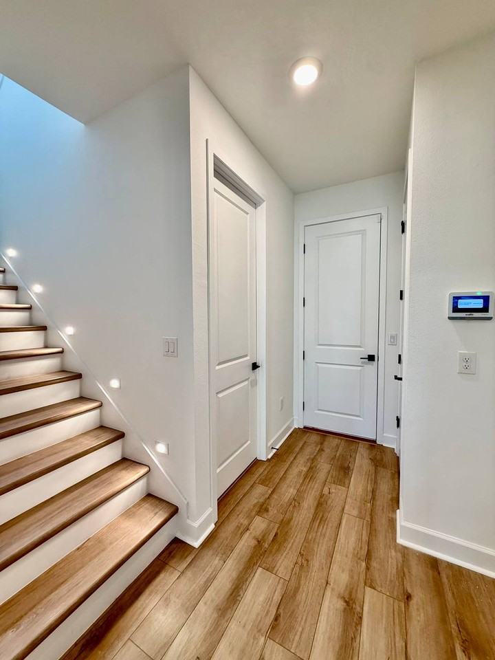 2031 Wild Heron Ct - Photo 3 of 41