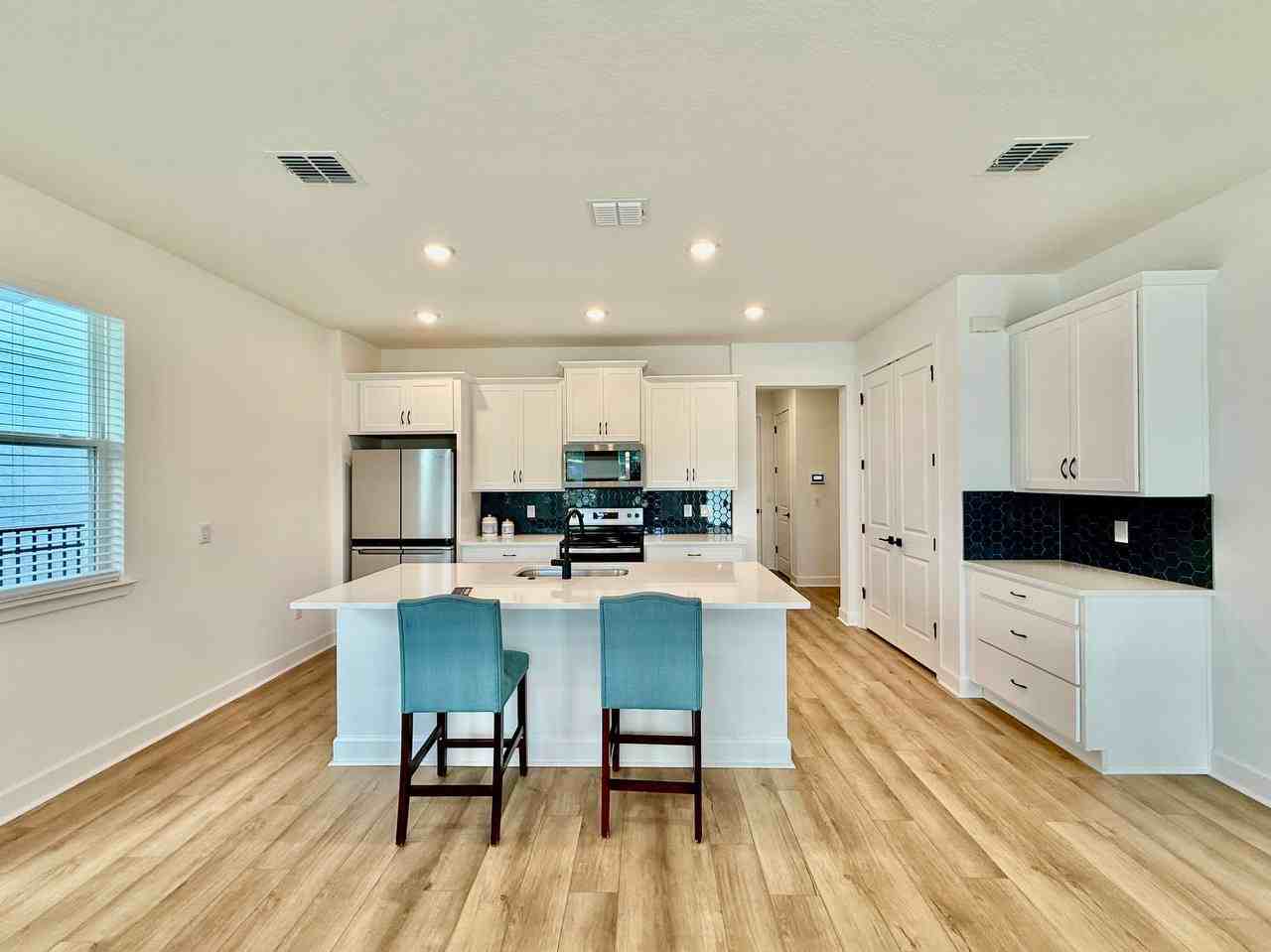 2031 Wild Heron Ct - Photo 6 of 41