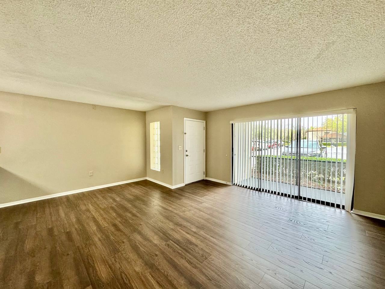 3323 Crystal Ct E #A - Photo 6 of 31