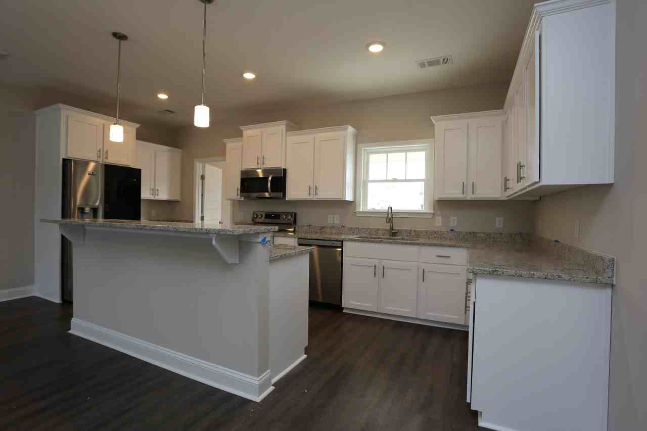 115 Avalon Trce - Photo 3 of 14