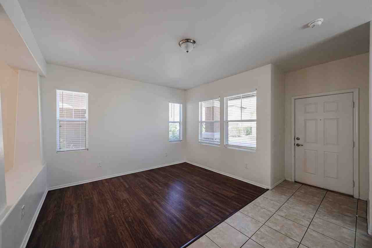 3005 W Ferruccio Pl - Photo 6 of 35