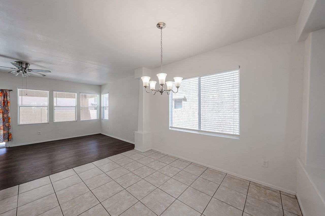 3005 W Ferruccio Pl - Photo 7 of 35