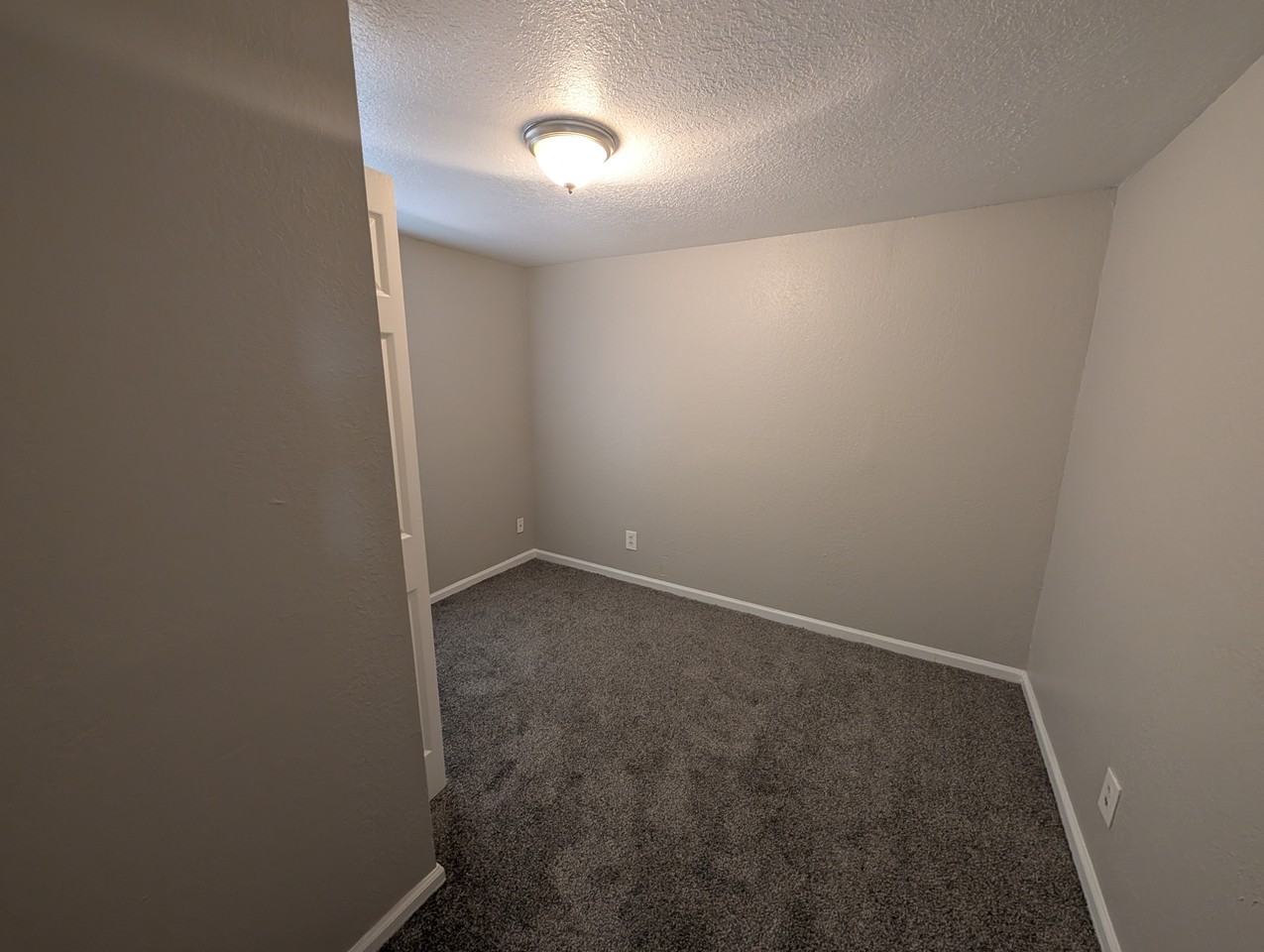 3705 E North Bay St - Photo 6 of 16