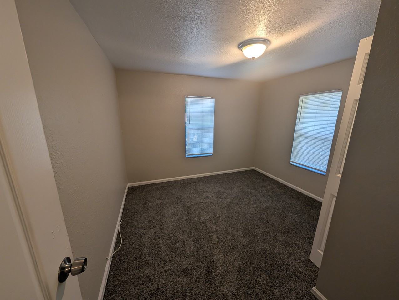 3705 E North Bay St - Photo 7 of 16