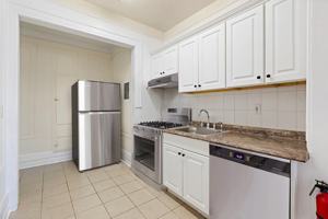 featured image of 47 N Fullerton Ave #7