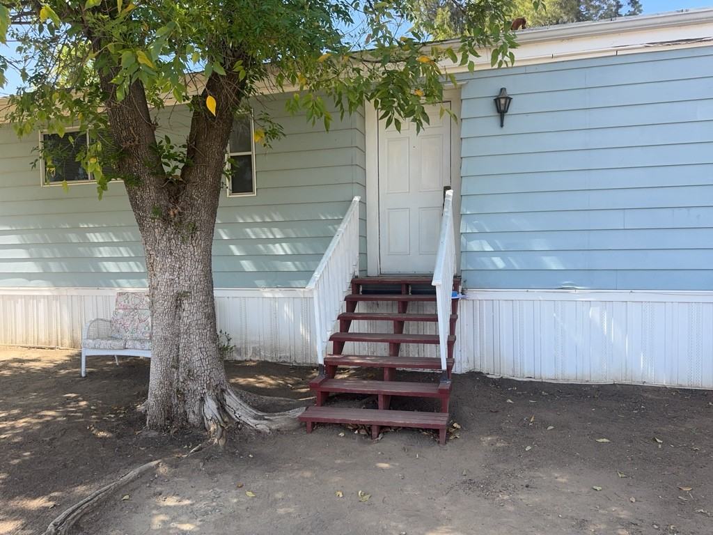 25961 Leila Dr - Photo 6 of 46