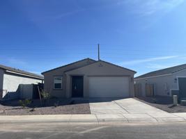 featured image of 7489 E Cozy Cottage Ln