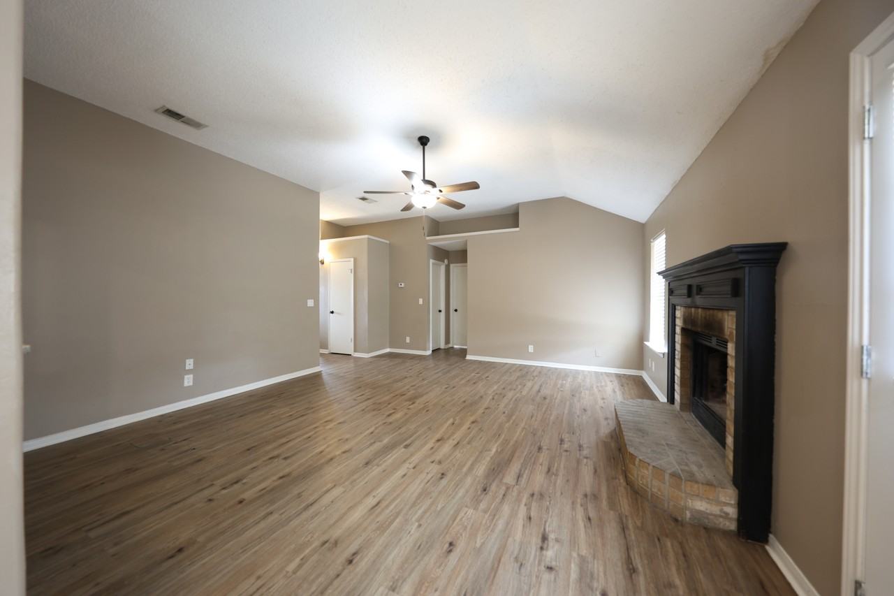 501 Elam Cir - Photo 6 of 20