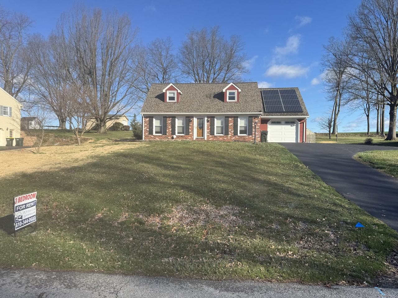 121 Pleasant View Dr - Photo 3 of 32