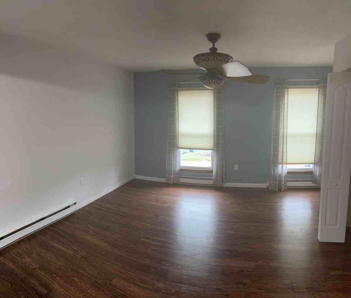 121 Pleasant View Dr - Photo 6 of 32