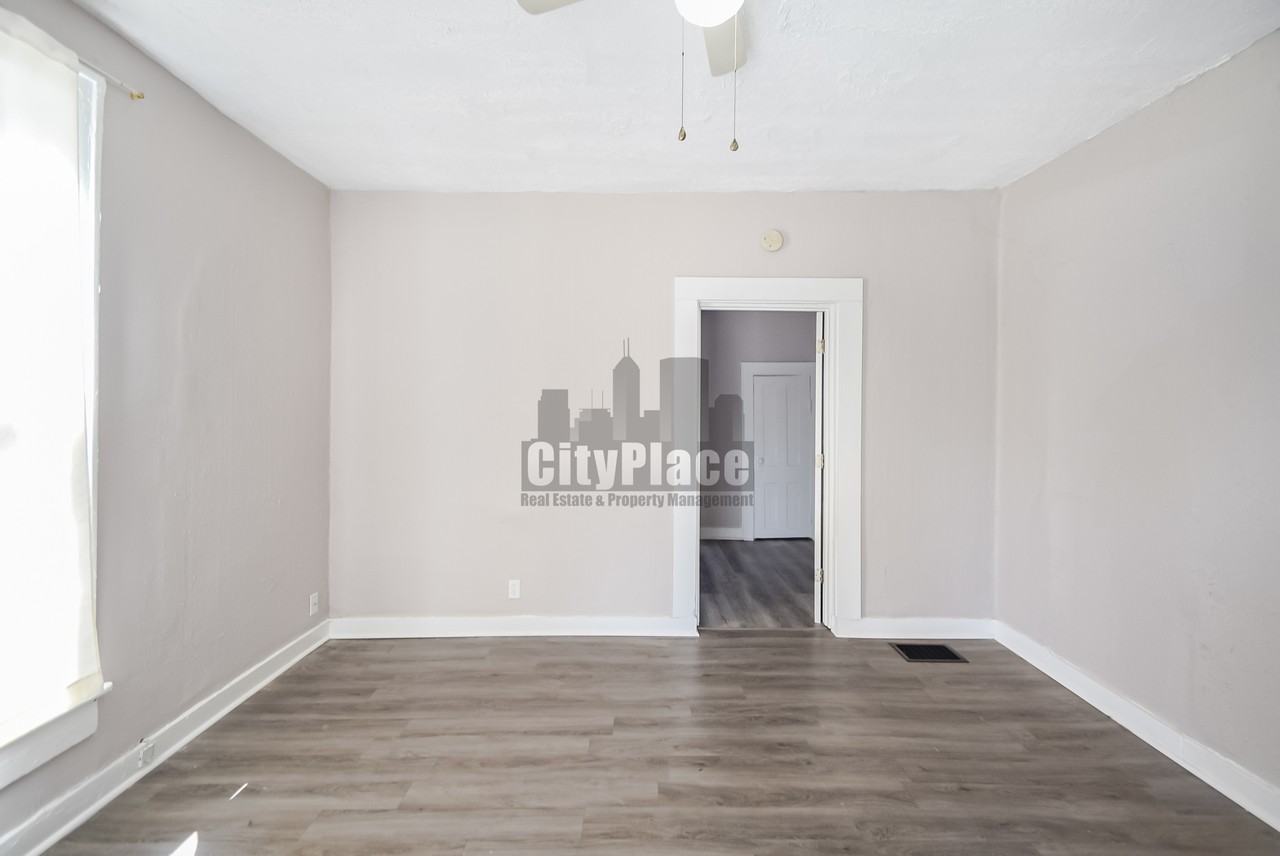 2314 Union St - Photo 5 of 22