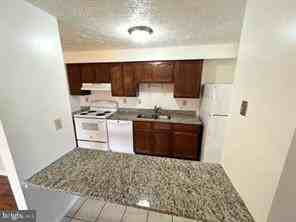 830 Heather Ridge Dr #C - Photo 6 of 22