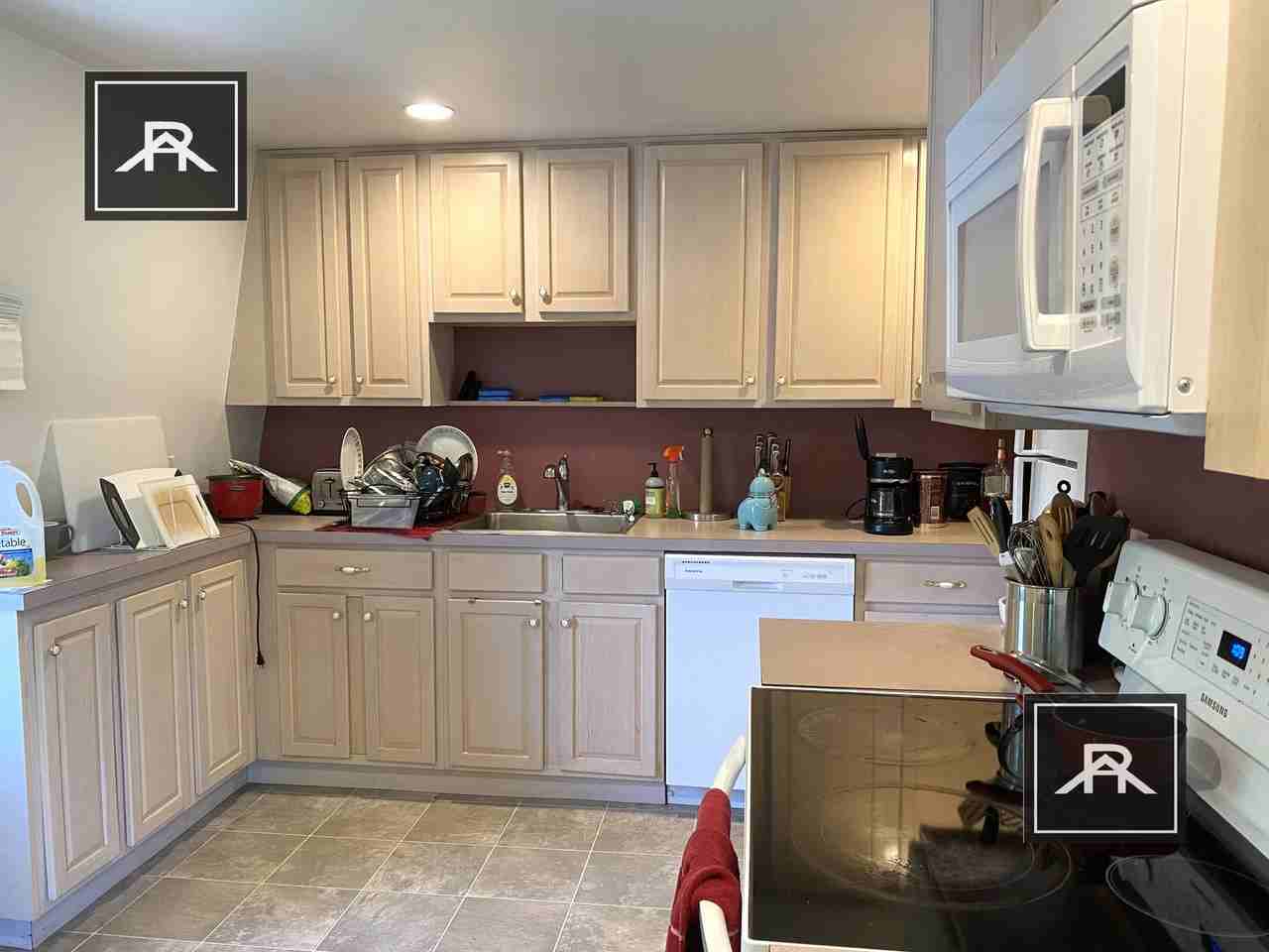 125 Vernon St #4L - Photo 6 of 11