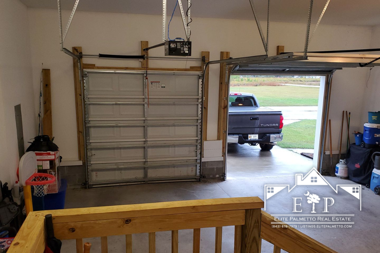 1520 Old Cherry Hill Rd - Photo 3 of 32