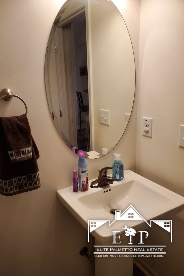 1520 Old Cherry Hill Rd - Photo 7 of 32