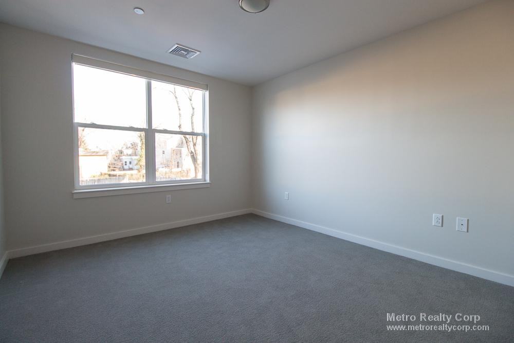 1 Whittemore Ave #203 - Photo 5 of 12