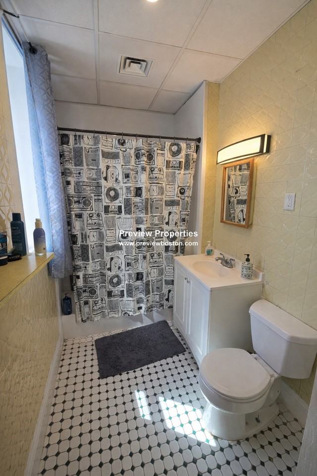 Commonwealth Ave #4F - Photo 6 of 6