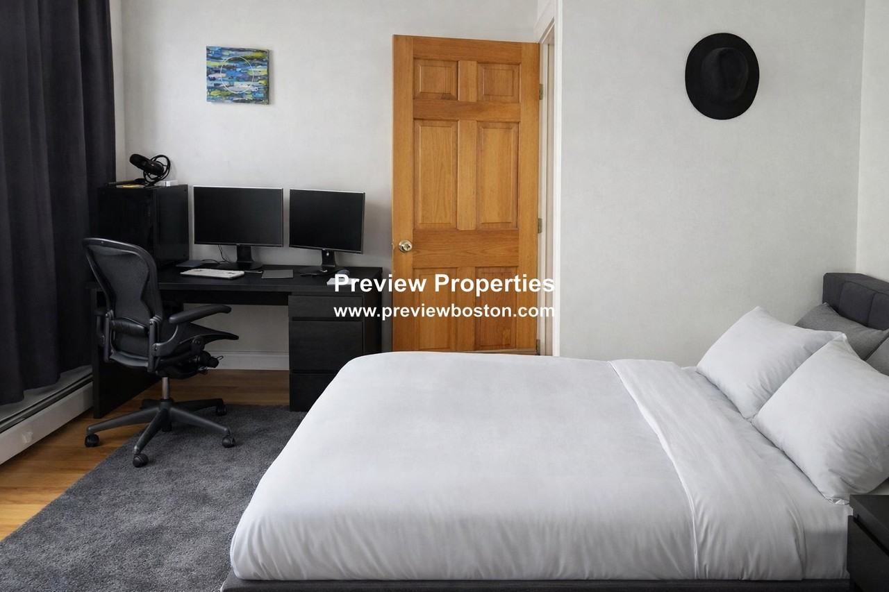 Elm St #4 - Photo 4 of 10