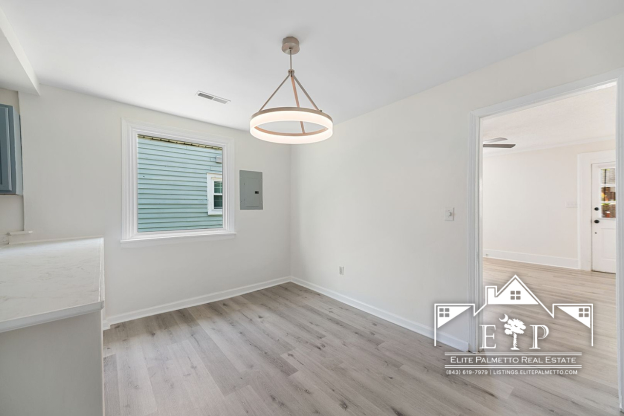 16 Gordon St - Photo 6 of 18