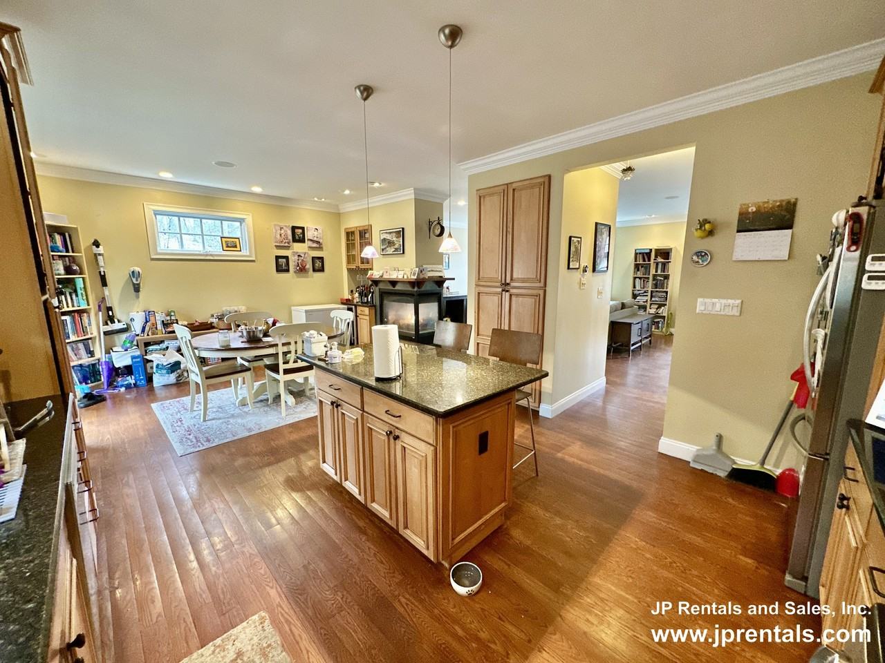 90 Glen Rd - Photo 7 of 23