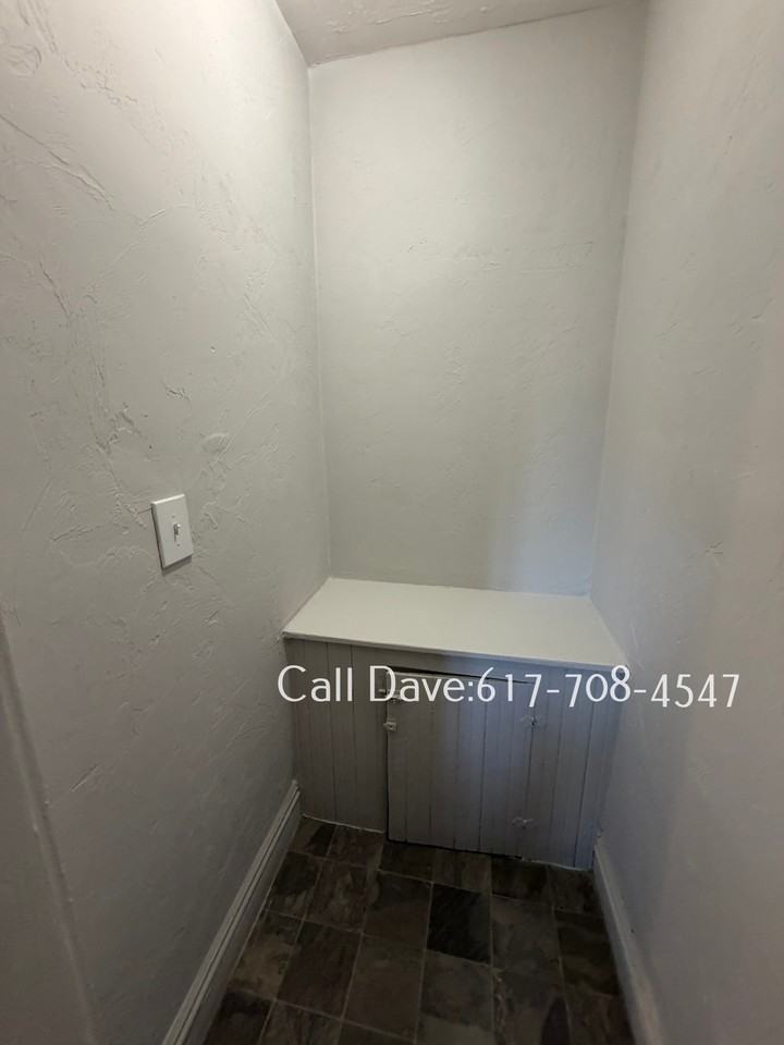 33 Lourdes Ave #5 - Photo 6 of 22