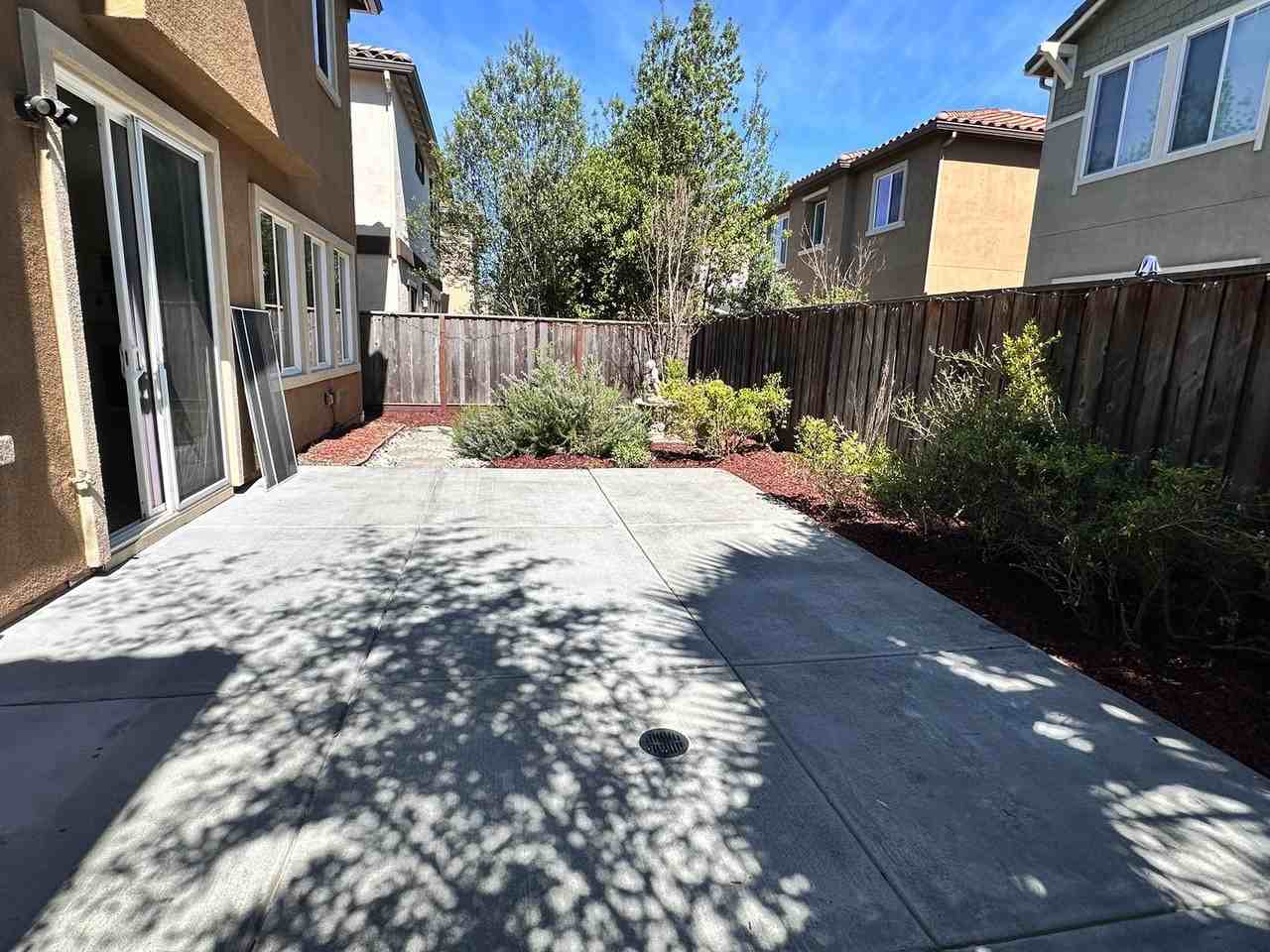 5528 Kenneth Pl - Photo 2 of 18