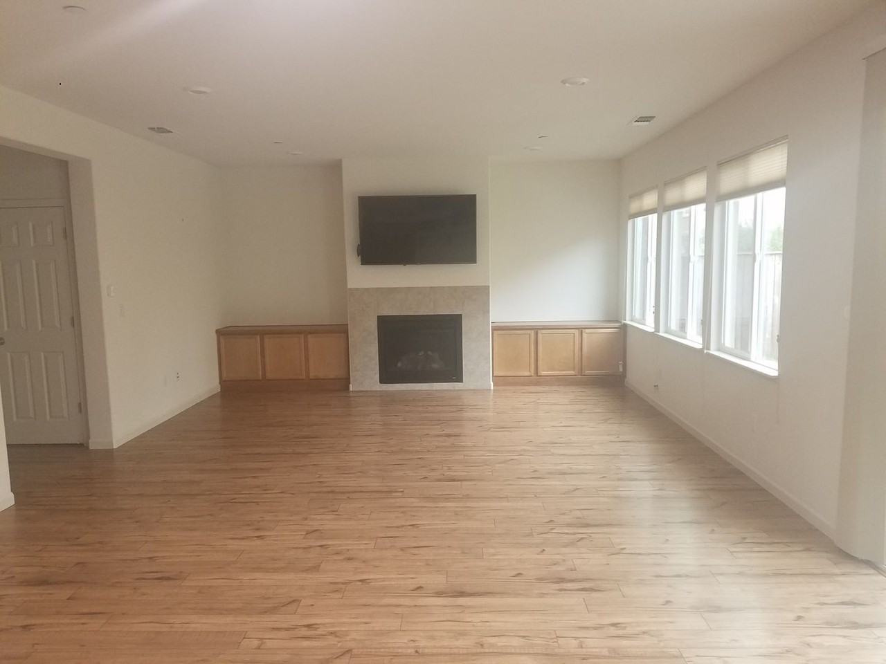 5528 Kenneth Pl - Photo 5 of 18