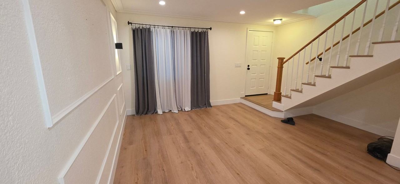 380 S 11th St - Photo 7 of 24