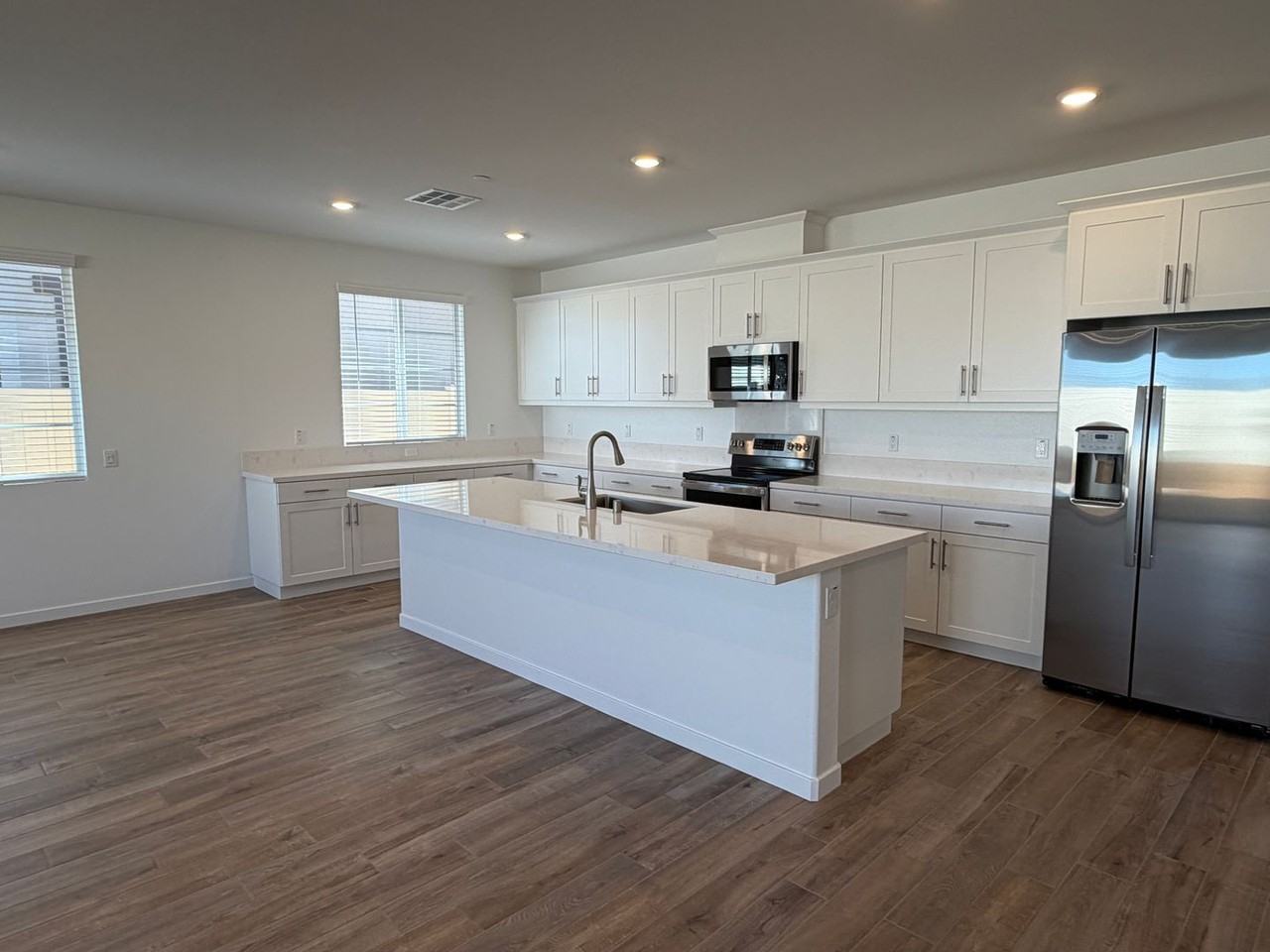 27218 Pennywhistle Way - Photo 4 of 12