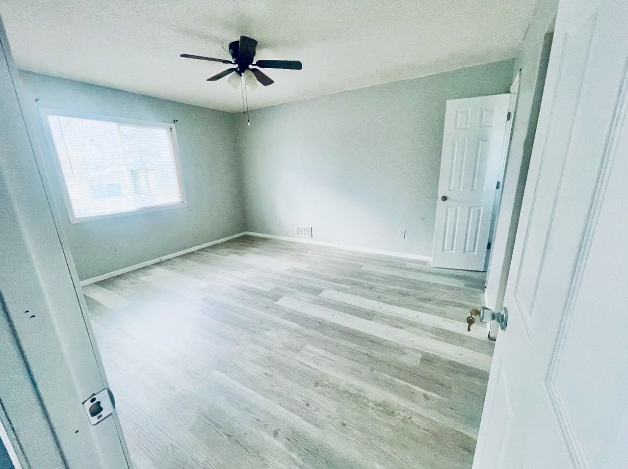 2976 Frederick Pkwy #NA - Photo 3 of 12