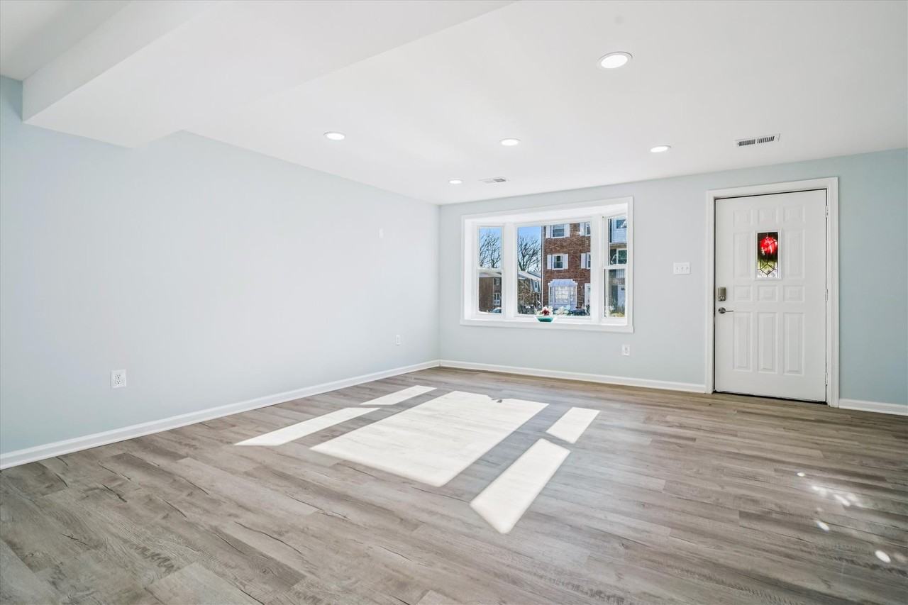 3258 Birchdale Sq #3258 - Photo 5 of 39