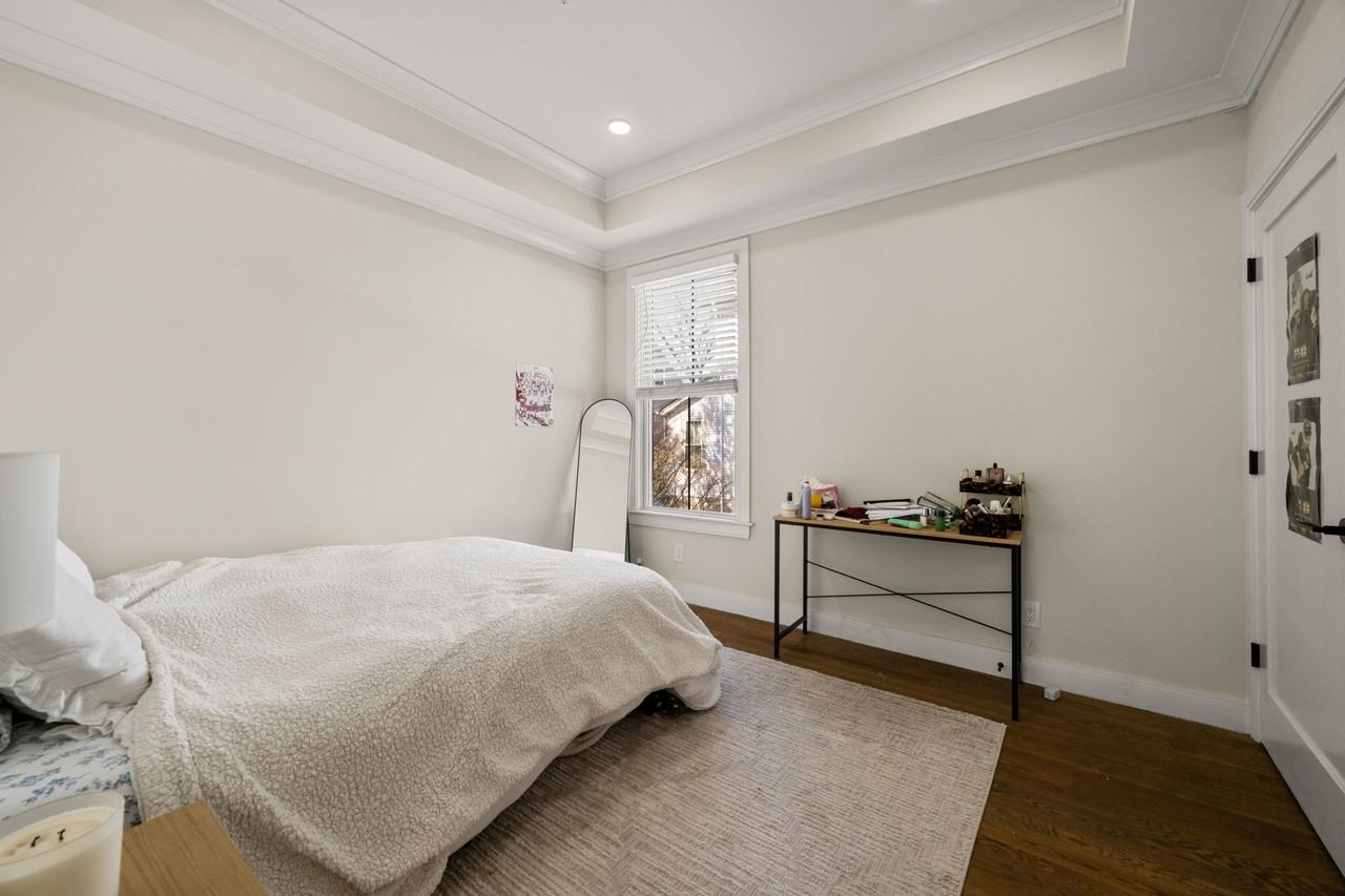 153 Foster St #1JUNE - Photo 2 of 11