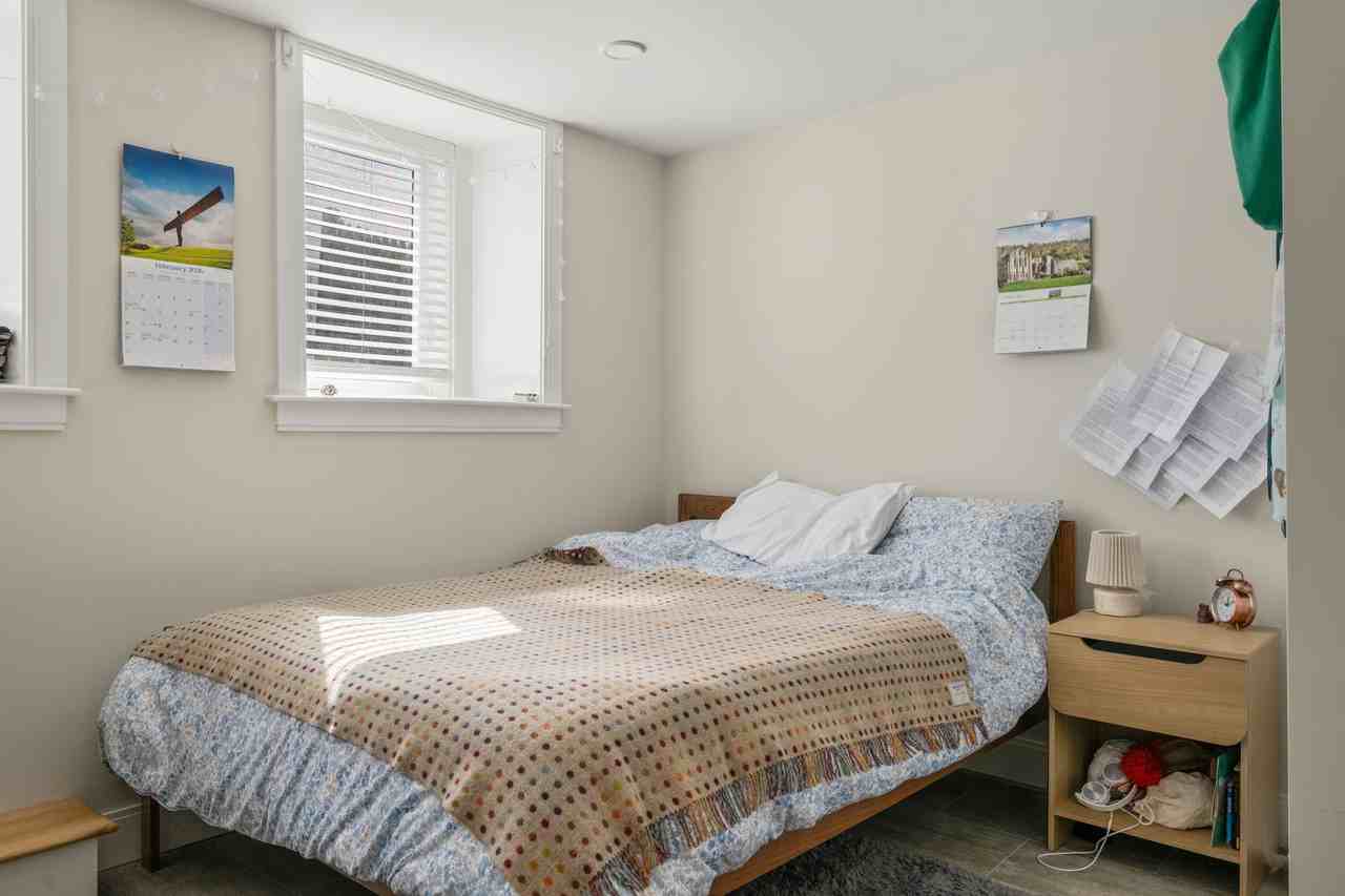 153 Foster St #1JUNE - Photo 3 of 11