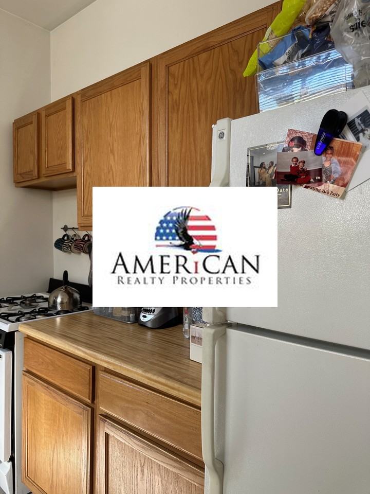 W Farwell Ave & N Lakewood Ave #G - Photo 4 of 14