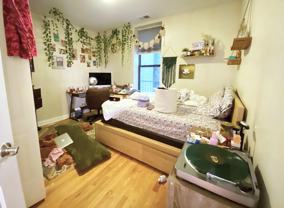 W Addison St - Photo 1 of 1