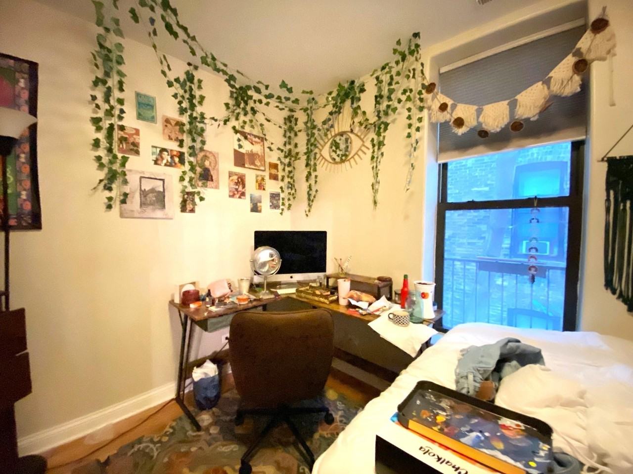 W Addison St #817-2R - Photo 2 of 8