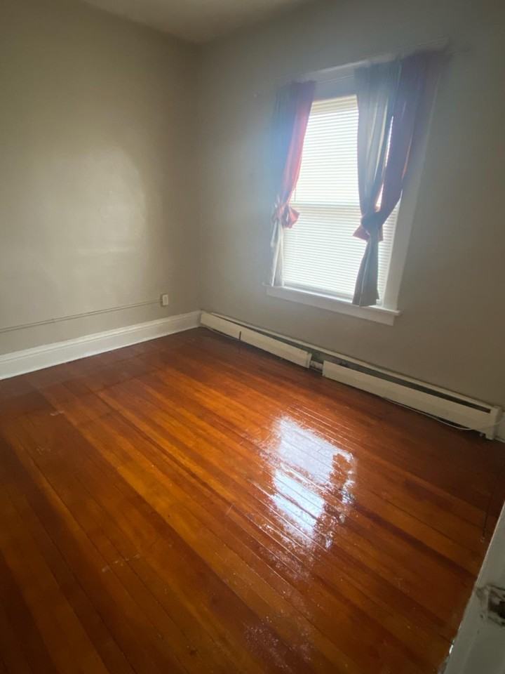 230 Pullman Ave #1 - Photo 2 of 8