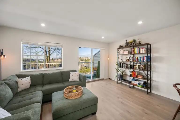 11464 Fisher St #D255