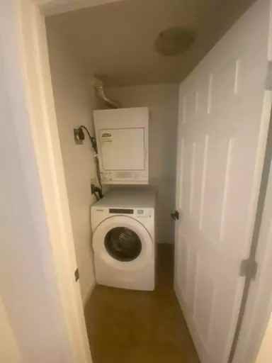 11240 104 Ave #201 - Photo 4 of 7