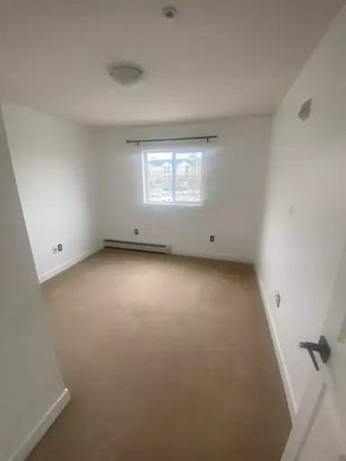 11240 104 Ave #201 - Photo 6 of 7