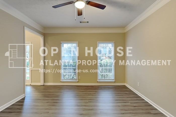 10010 Feather Sound Ct - Photo 7 of 27