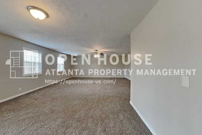 5493 Riverchase Dr - Photo 6 of 21