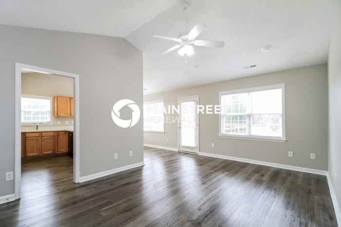 4236 Meredith Woods Ln - Photo 5 of 15