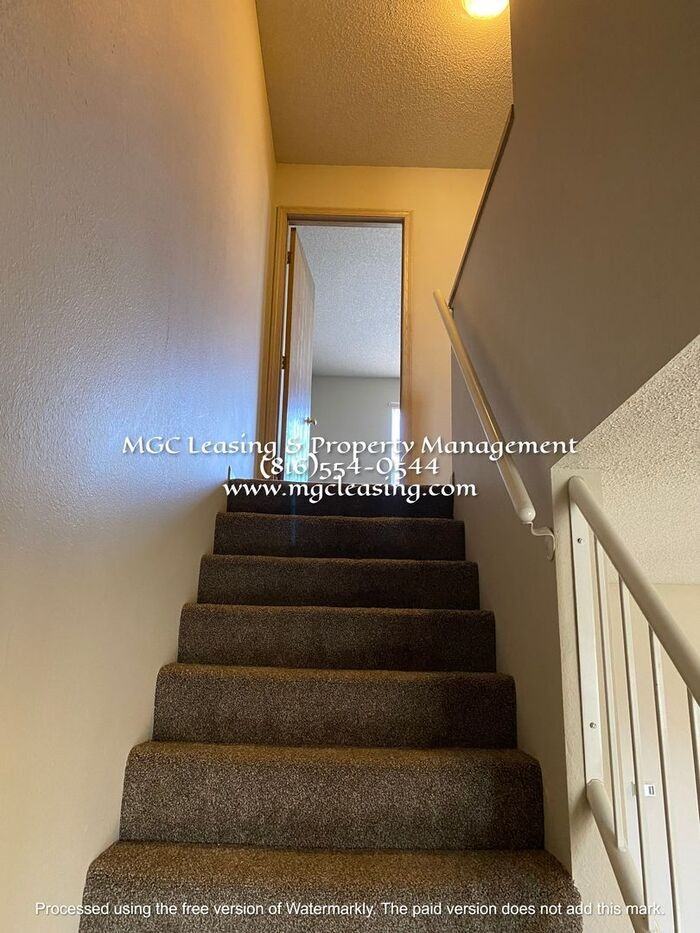 1003 Garden Way - Photo 4 of 12