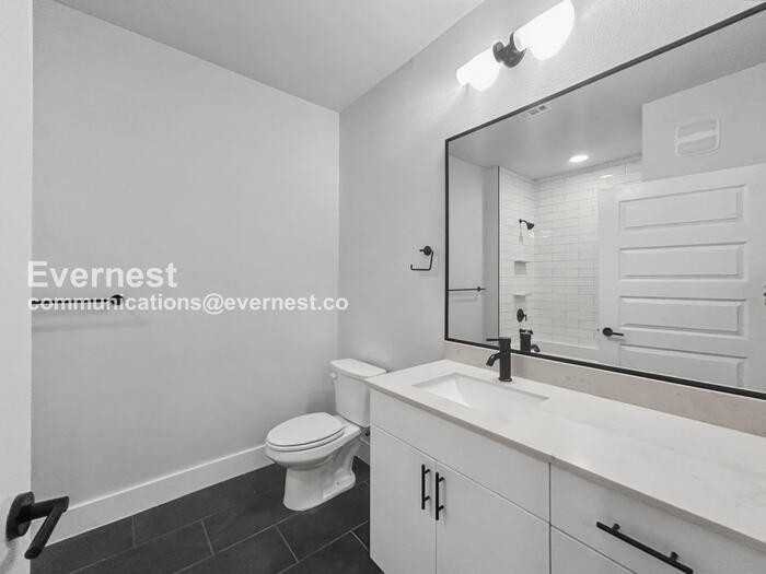 3101 Govalle Ave - Photo 6 of 15