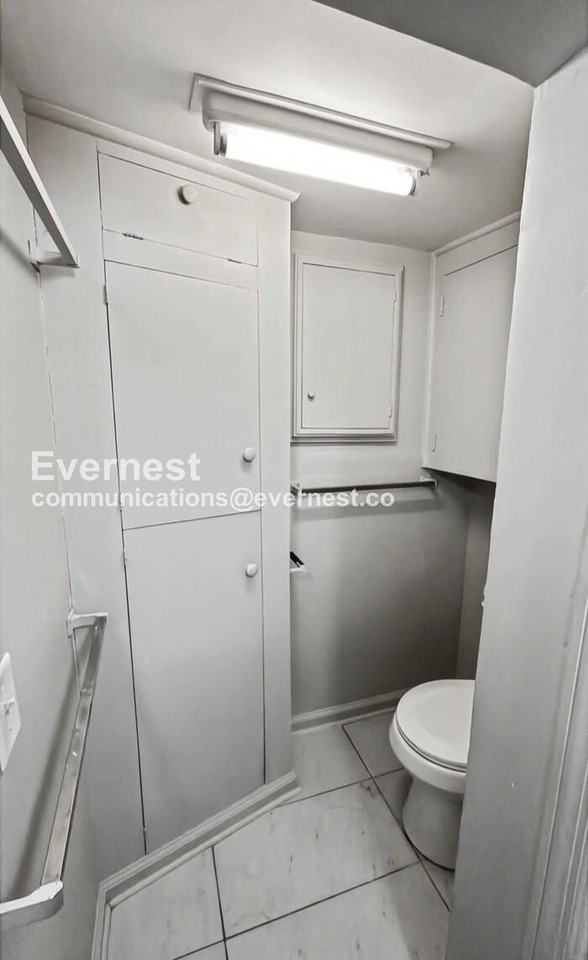 1700 Ashmore Ave #B - Photo 7 of 16