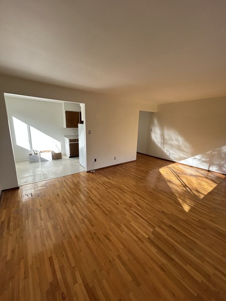 Cypress Place - Photo 7 of 32