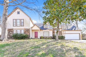 featured image of 2224 Webbing Dr