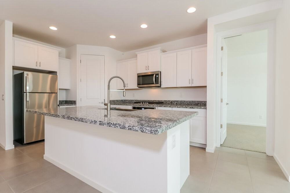 5627 W Walatowa St - Photo 7 of 16